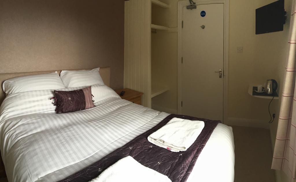 The White Swan Hotel Escrick Ruang foto