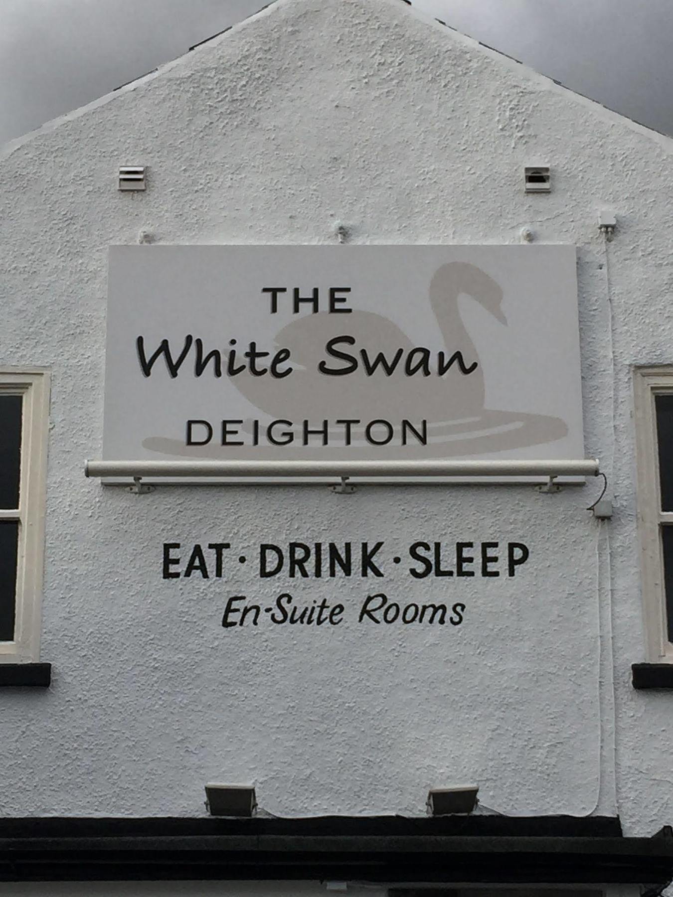 The White Swan Hotel Escrick Bagian luar foto